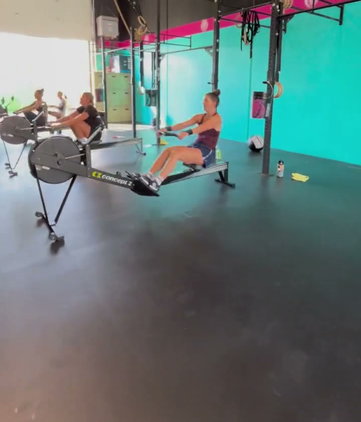 EPPIC members rowing together during the workout of the day